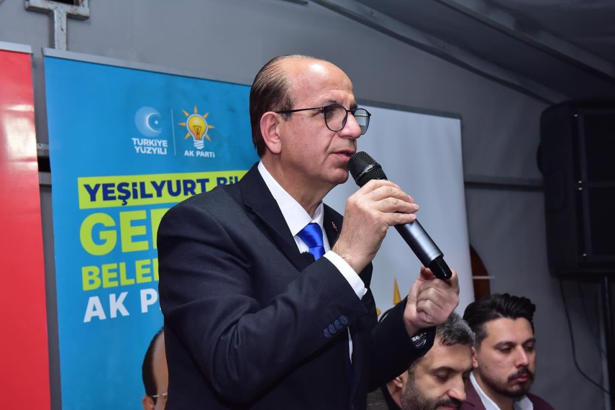 AK Parti Yeşilyurt Belediye Başkan Adayı Prof. Dr. İlhan Geçit 