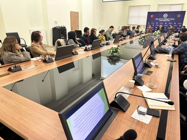 Malatya Turgut Özal Üniversitesi’nde düzenlenen ‘Proje Yazma Eğitimi’ ile araştırmacılara