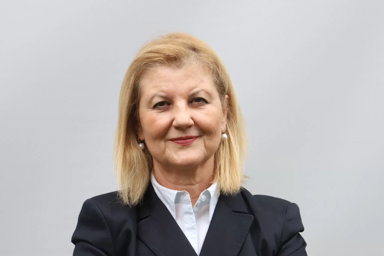 Kanserin genetik ve çevresel nedenlerle ortaya çıktığını belirten Dr. Yenipınar,