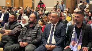 Yavuz Ağıralioğu liderliğinde Siyaset hayatına başlayan Anahtar Parti’de Malatya İl