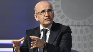 Hazine ve Maliye Bakanı Mehmet Şimşek, geçmiş enflasyondan daha fazla