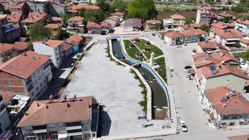 Doğanşehir, Türkiye’nin Doğu Anadolu Bölgesi’nde yer alan Malatya iline bağlı
