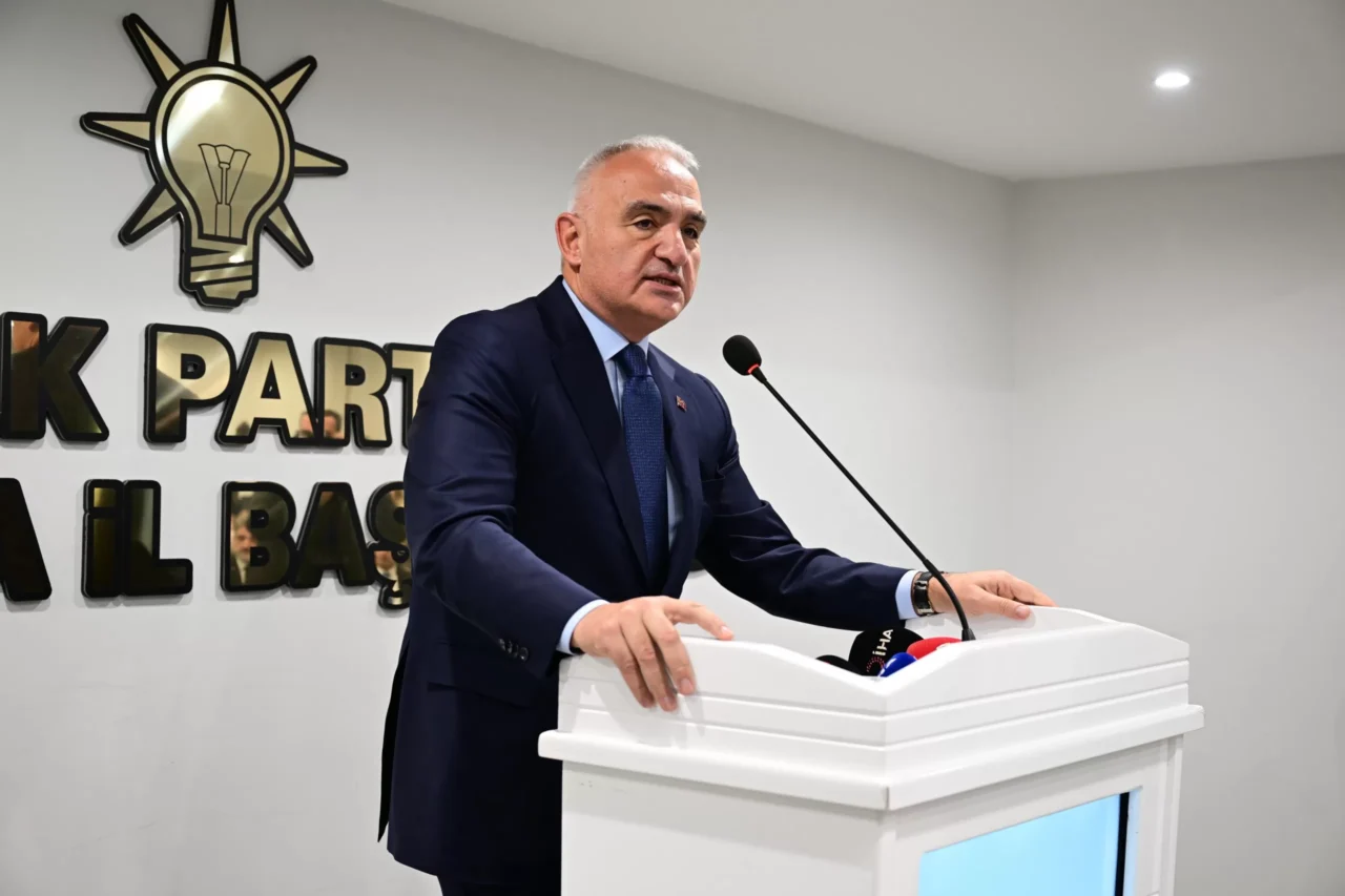 Bakan Ersoy: “Depremlerden etkilenen 377 kültür varlığı için restorasyon çalışmalarına başlanıldı” Kültür ve Turizm Bakanı Mehmet Nuri Ersoy, 6 Şubat 2023