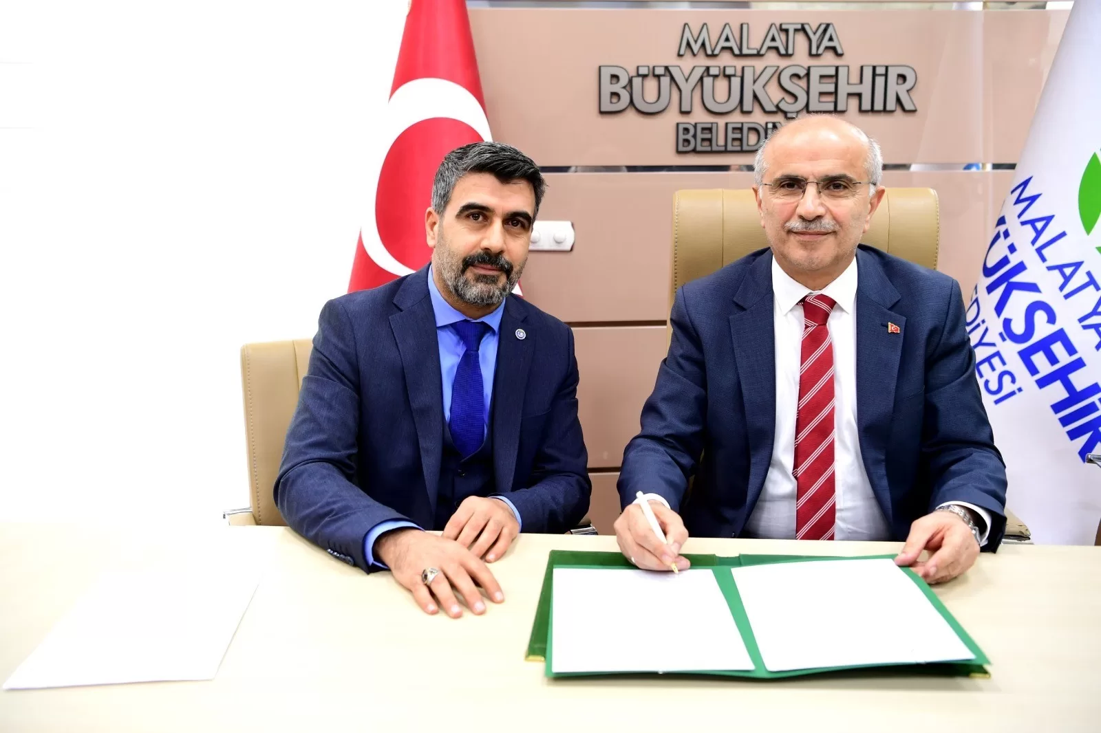 Malatya Büyükşehir Belediyesi ile Hizmet-İş Sendikası arasında imzalanan toplu iş