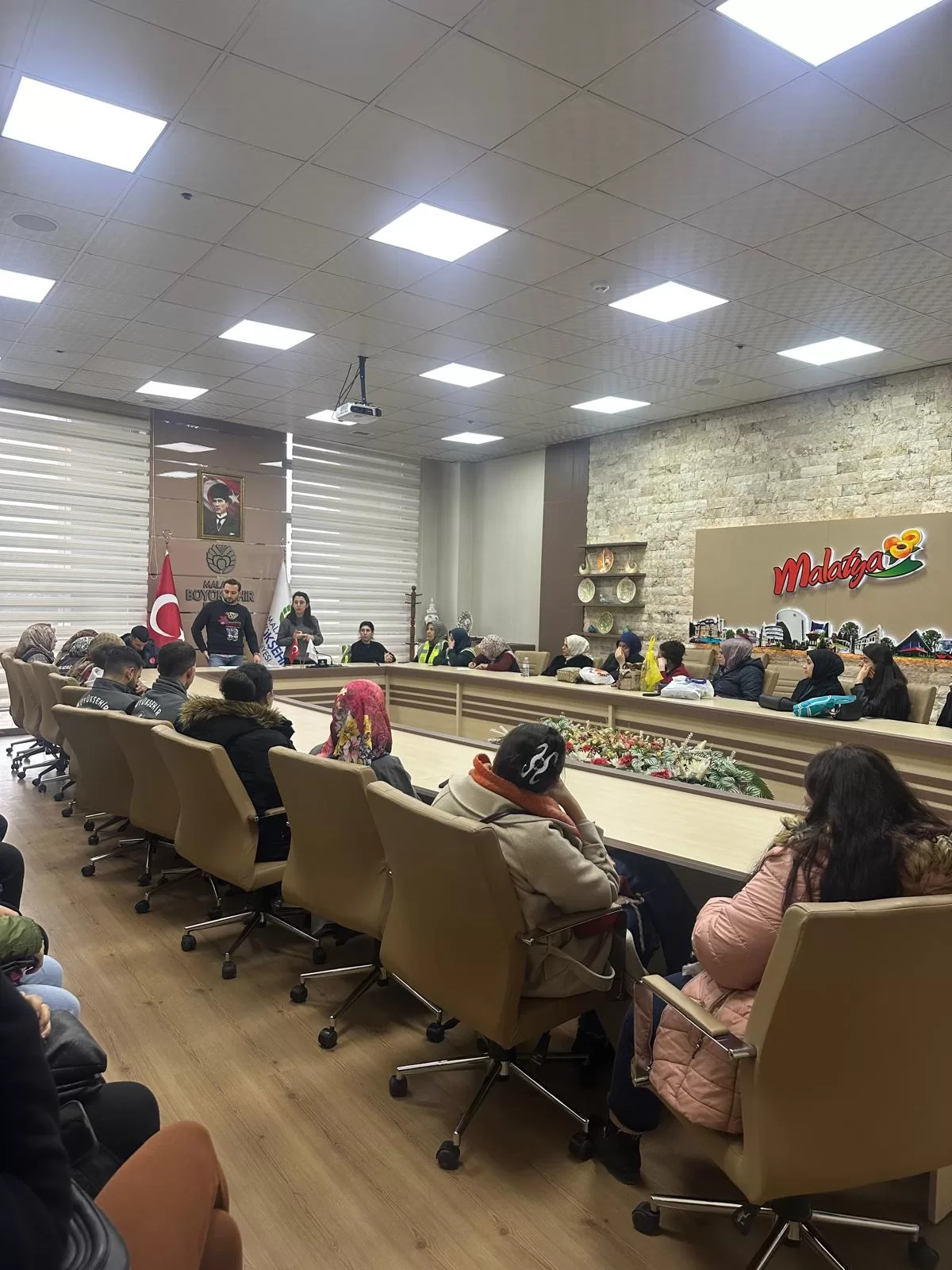 Malatya Büyükşehir Belediyesi uhdesinde, Toplum Yararına Programı (TYP) kapsamında görev