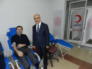 Vergi Haftası etkinlikleri kapsamında Malatya Defterdarlığında kan bağışı kampanyası düzenlendi.