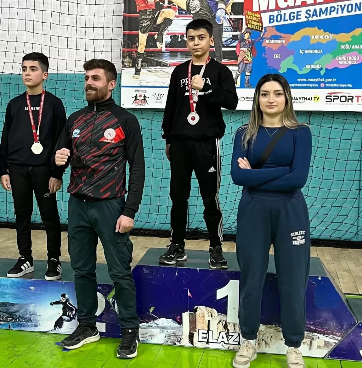 Muay thai Malatya gençlik spor kulübü sporcuları Doğu Anadolu Bölge