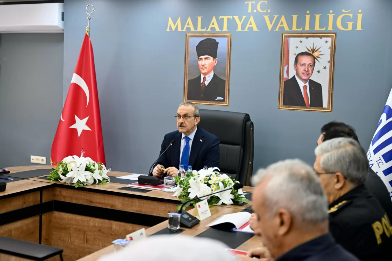 2025 Aile Yılı Koordinasyon Toplantısı Yapıldı Vali Seddar Yavuz Başkanlığında 2025 Aile Yılı Koordinasyon Toplantısı Yapıldı.