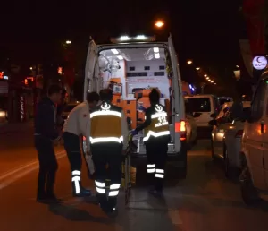 Malatya’da otomobil ile ambulansın çarpıştığı trafik kazasında 1 kişi yaralandı.
