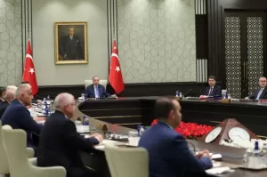 Cumhurbaşkanı Erdoğan’ın başkanlığında yapılacak toplantının saat 16.00’da başlaması bekleniyor. Toplantıda,