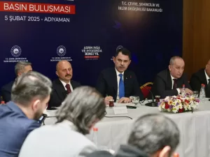 Çevre, Şehircilik ve İklim Değişikliği Bakanı Murat Kurum, CHP Genel