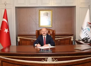Adıyaman Valisi Osman Varol, 6 Şubat’ın yıldönümünde kentteki tüm kamu