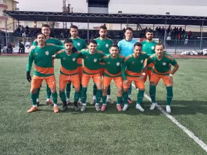 Bölgesel Amatör liginde bu gün oynanan M.Yeşilyurtspor Besnisporu 3-0 yendi