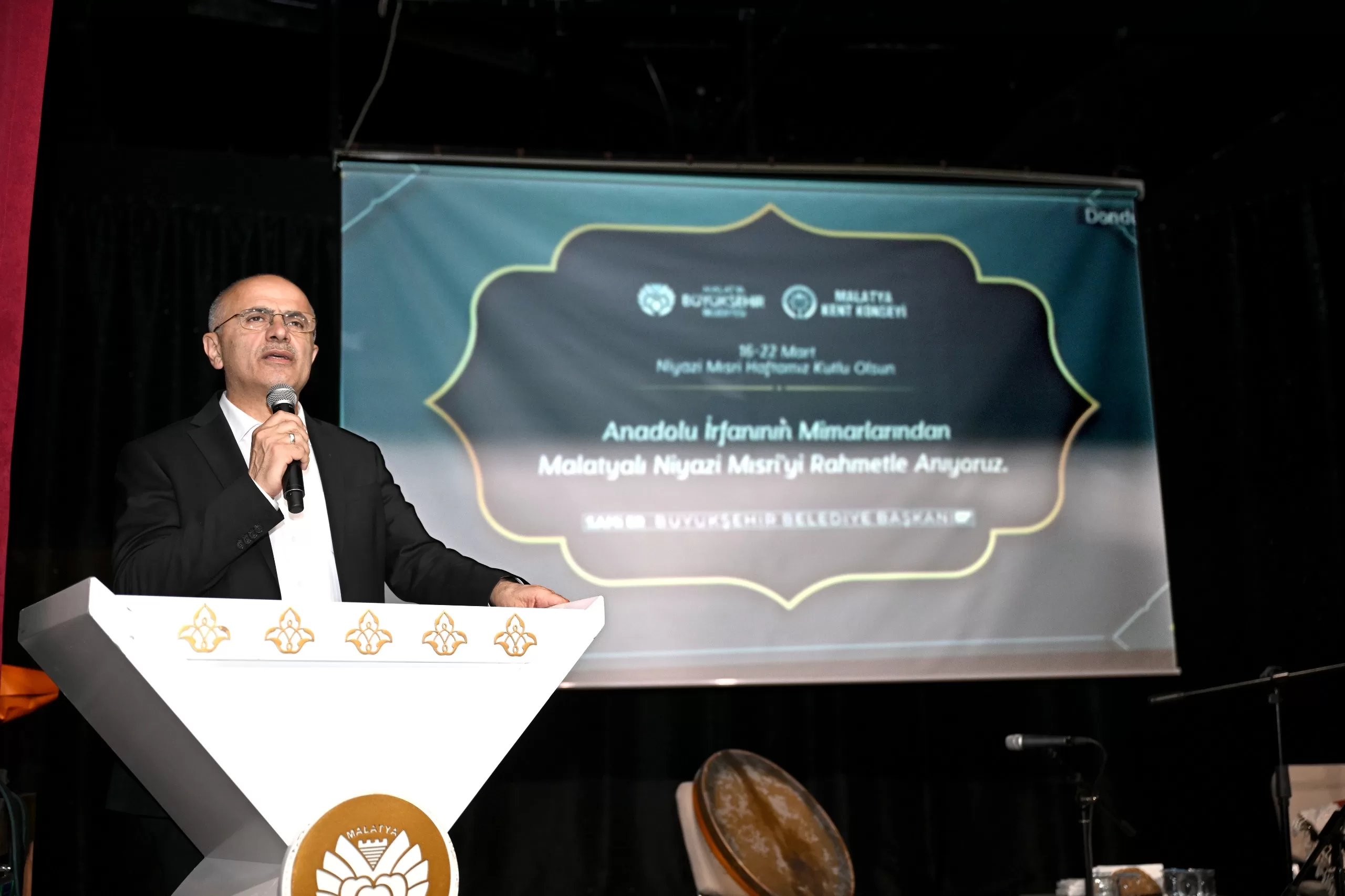 Santur Sanatçısının Niyazi-i Mısri İlahileri Konseri Dinleyenleri Büyüledi Ramazan ayının ruhunu birlik ve beraberlik içerisinde solumak adına Malatya