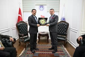 CHP Malatya Milletvekili Veli Ağbaba, Battalgazi Belediye Başkanı Bayram Taşkın’ı