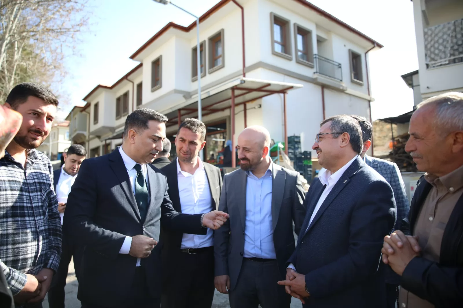AK Parti Malatya İl Başkanı Ali Bakan, ilçe ziyaretleri kapsamında
