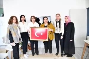 Hanımefendi Selda Yavuz, "Gönülden Gönüle Projesi" kapsamında; Battalgazi İlçesinde ikamet eden