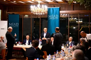 Vali Seddar Yavuz, MİAD Tarafından Düzenlenen İftar Programına Katıldı Vali