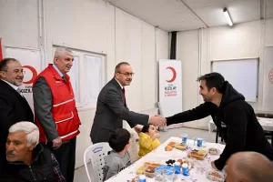 Malatya Valisi Ersin Yavuz, iftar programında yaptığı konuşmada Ramazan ayının