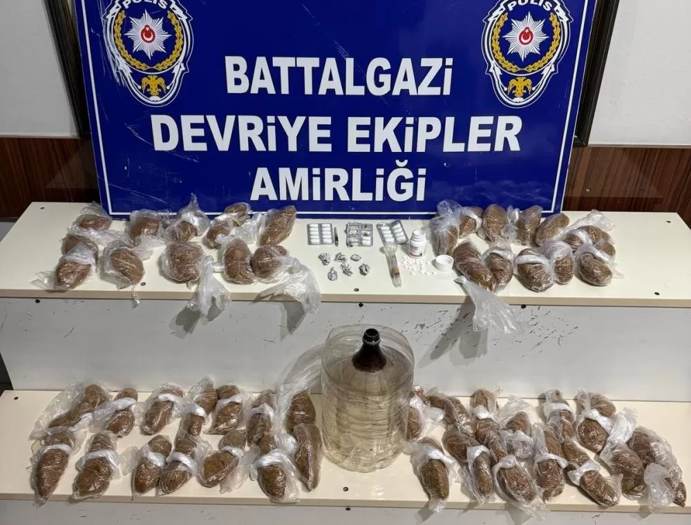 Malatya Emniyeti başarılı bir operasyona daha imza attı. Malatya’nın Battalgazi
