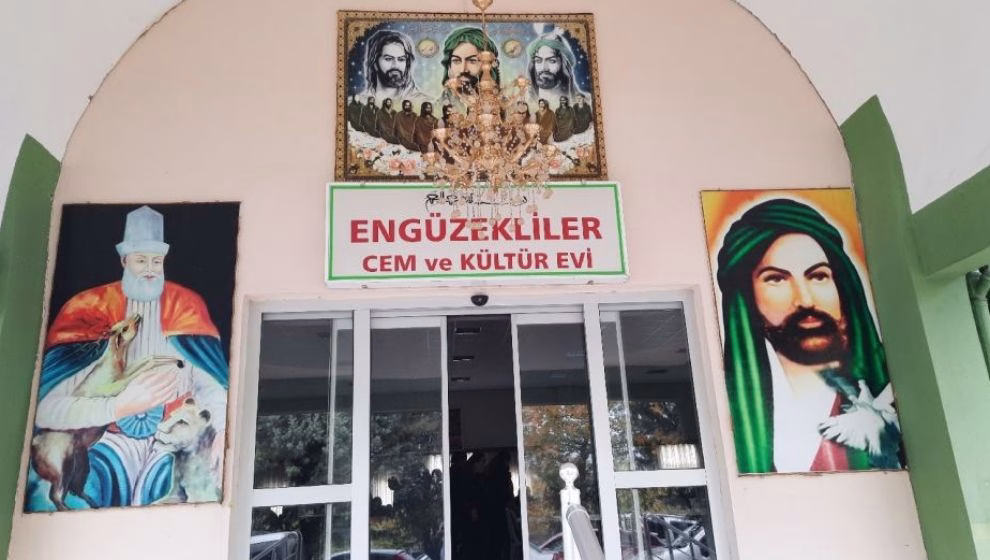 Cenaze Yemeklerine Devam Engüzekliler Cem ve Kültür Evi yönetimi, cenaze yemekleriyle ilgili bir