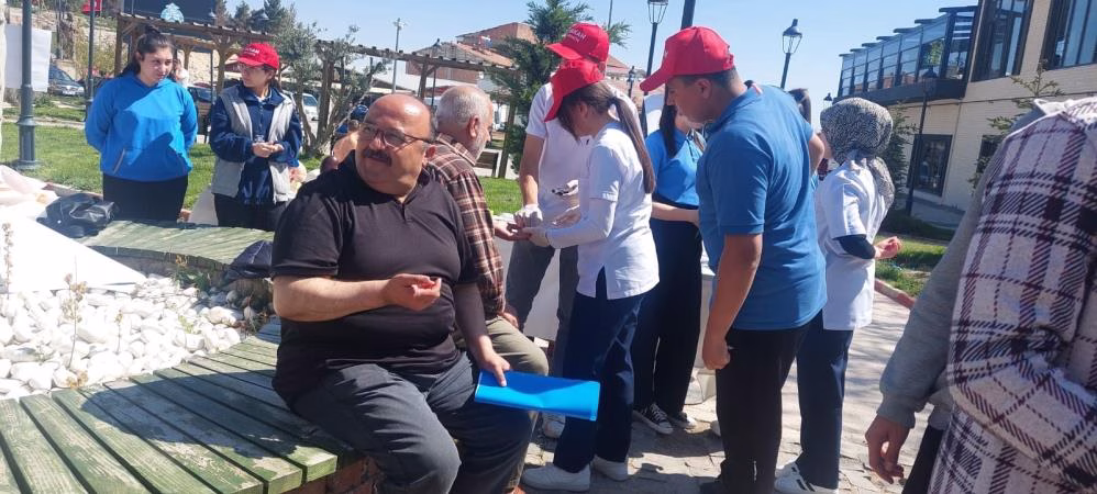 Akçadağ’da Öğrencilerden Dünya Sağlık Haftası Etkinliği Malatya’nın Akçadağ ilçesindeki Ziya Gökalp Mesleki ve Teknik Anadolu Lisesi