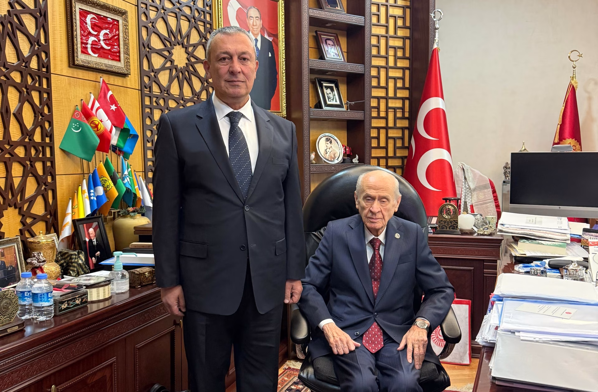 Bahçeli, Malatya’ya Selam Gönderdi [kanews-title title=”MHP lideri Devlet Bahçeli’yi ziyaret eden MHP MYK üyesi