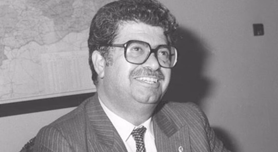 Turgut Özal kimdir nereli? Hayatı ve Kariyeri Turgut Özal, Türkiye’nin