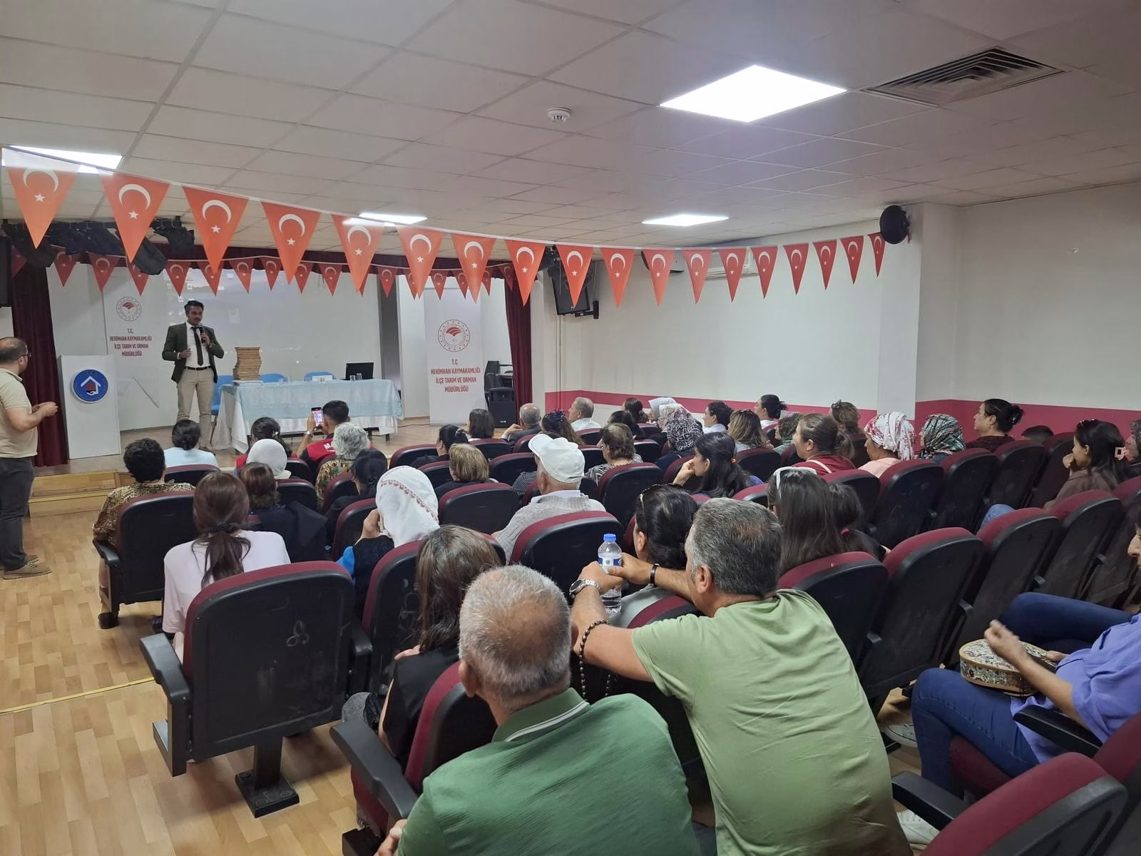 Deprem ve don felaketlerinin ardından üreticilere umut olan proje, alternatif