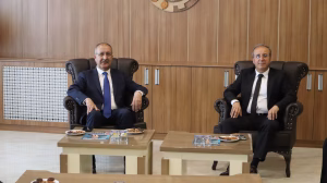 Basın İlan Kurumu (BİK) Genel Müdürü Cavit Erkılınç, beraberinde BİK