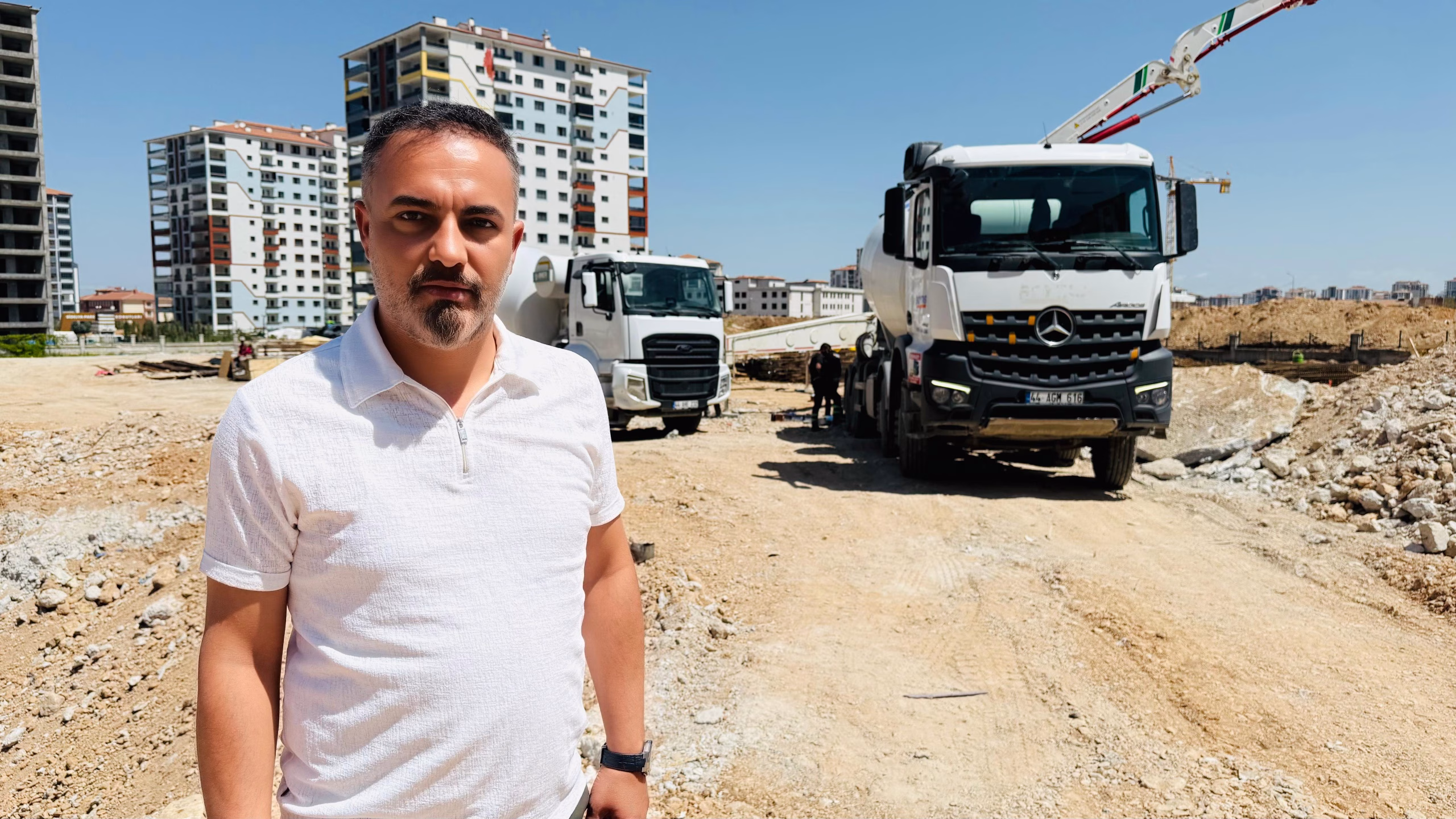 Malatya’da 5 Bin 900 Ruhsat Verildi Deprem bölgesi yerinde dönüşümle ayağa kaldırılıyor. Kahramanmaraş merkezli depremlerden etkilenen