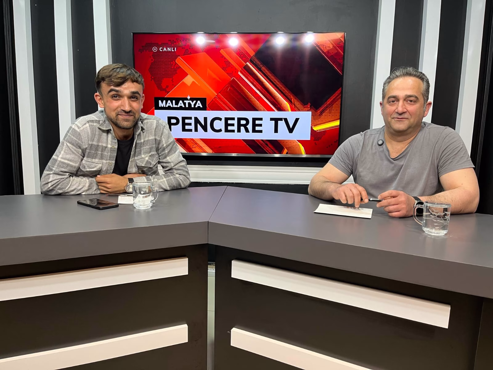 Kültür ve Sanat Programında Cengiz Güleryüz Cengiz Güleryüz, Malatya’da Pencere