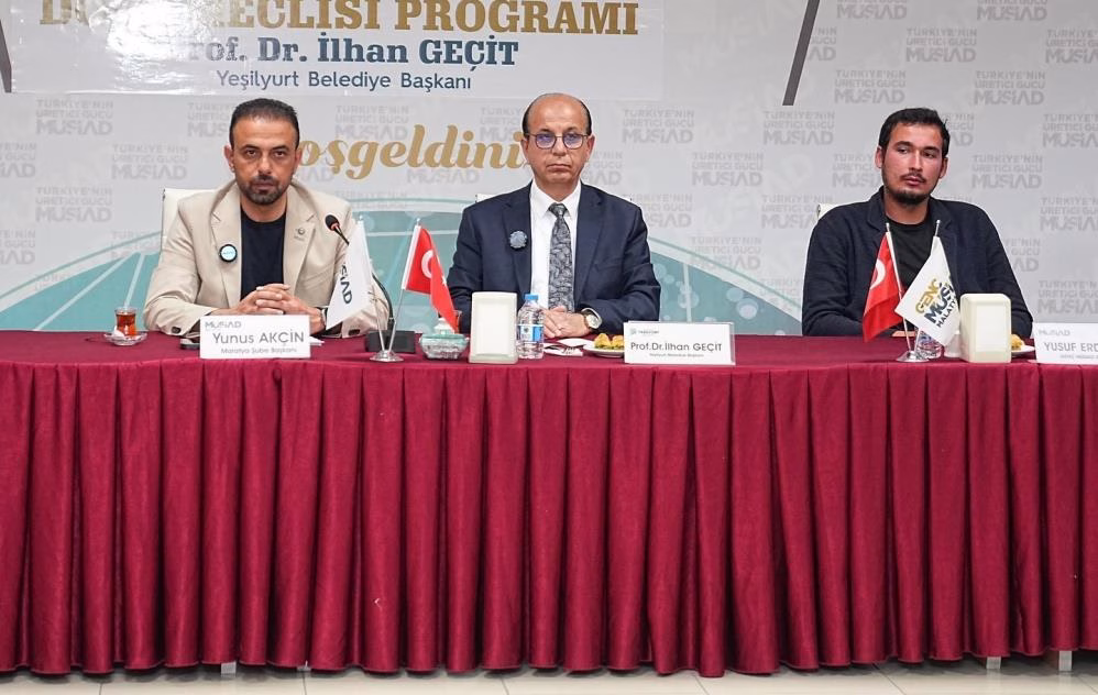 Başkan Geçit, MÜSİAD’ın ‘Dost Meclisi’ Programına Katıldı Yeşilyurt Belediye Başkanı Prof. Dr. İlhan Geçit, MÜSİAD Malatya Şubesi’nin