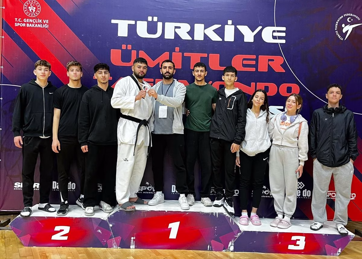 Malatyalı Tekvandocudan Büyük Başarı Malatya Tekvando İl Temsilcisi Nedim Türk,
