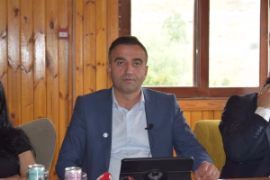 &nbsp; Akçadağ Belediye Başkanı Hasan Ulutaş, “Vatandaşlarımızın konutlarına kavuşması ve