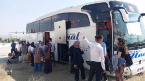 Malatya-Sivas Yolunda Yolcu Otobüsü ile Kamyonet Çarpıştı: 1 Yaralı Malatya-Sivas