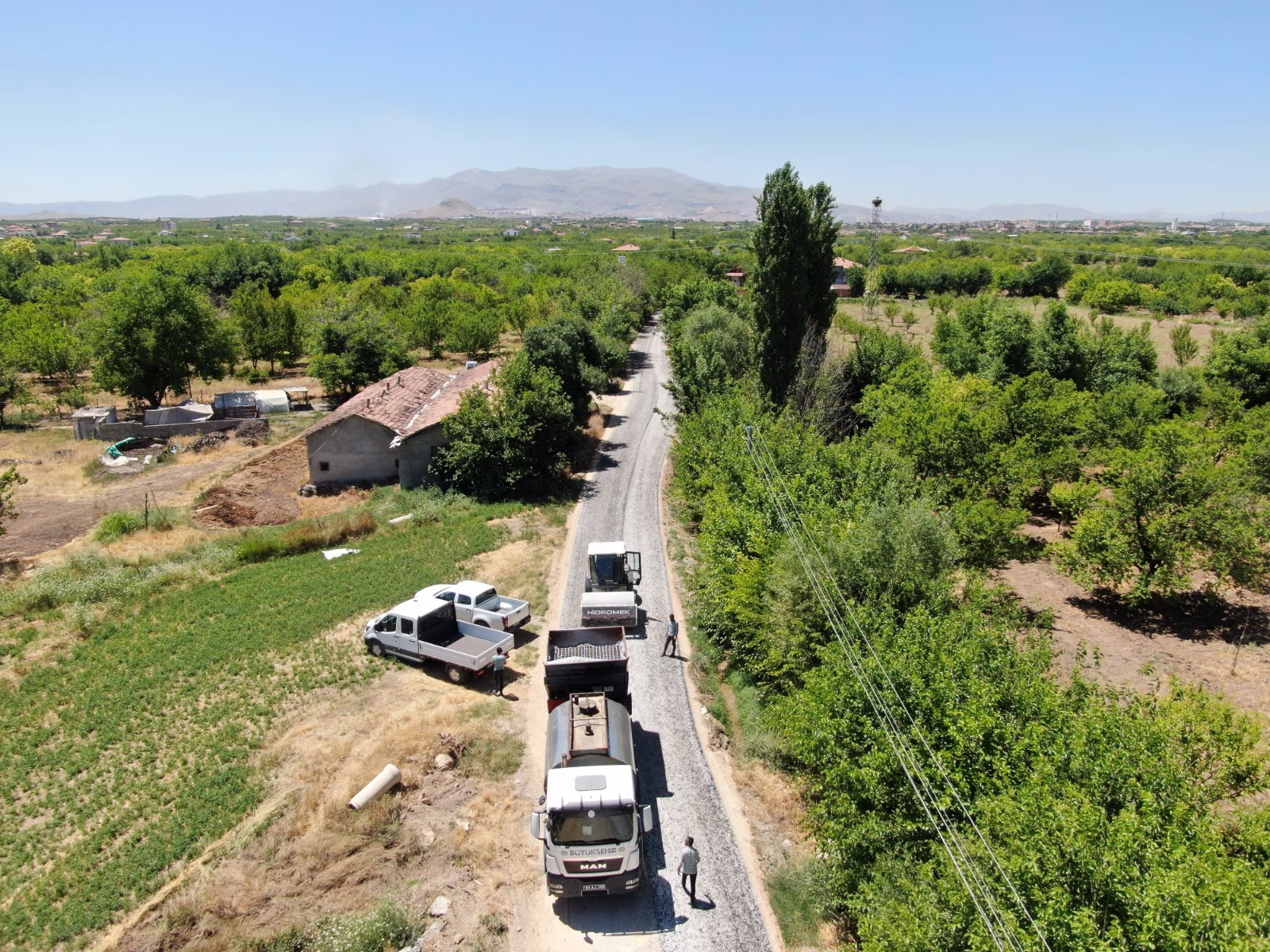 Malatya Büyükşehir Belediyesi ulaşım ve altyapı noktasında çalışmalarını yoğun bir