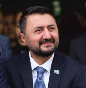 Anahtar Parti İl Başkanı Erdoğan Zelyurt hava sıcaklıklarındaki ani düşüşle