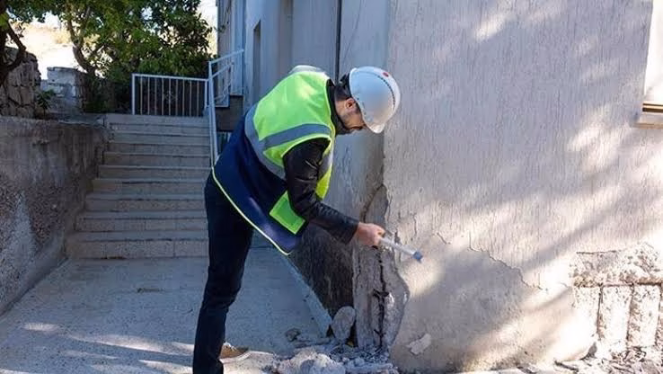 Resmi Gazete’de yayımlanan yeni yönetmelikle, bina hasar tespitlerinde gözleme dayalı