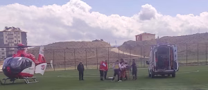Malatya’nın Darende İlçesinde 2 Hasta Ambulans Helikopterle Hastaneye Sevk Edildi