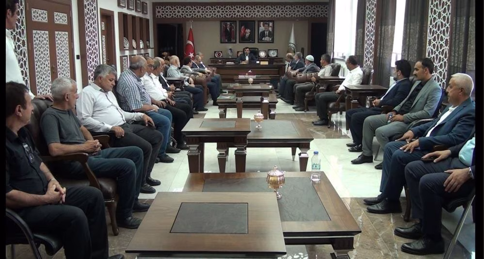 Pütürge’de Birlik Mesajı: Dernek Başkanları ve Muhtarlar Ortak Hareket Edecek