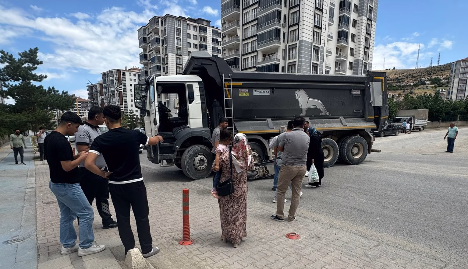 Malatya’da Hatalı Kavşakta Sürekli Kaza: Belediye Yetkilileri Duyarsız Kaldı Malatya’nın
