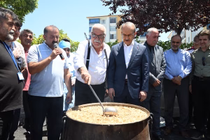 2Vali Yavuz, Ali Kapısı Derneği Pir Teslim Abdal Cemevi tarafından