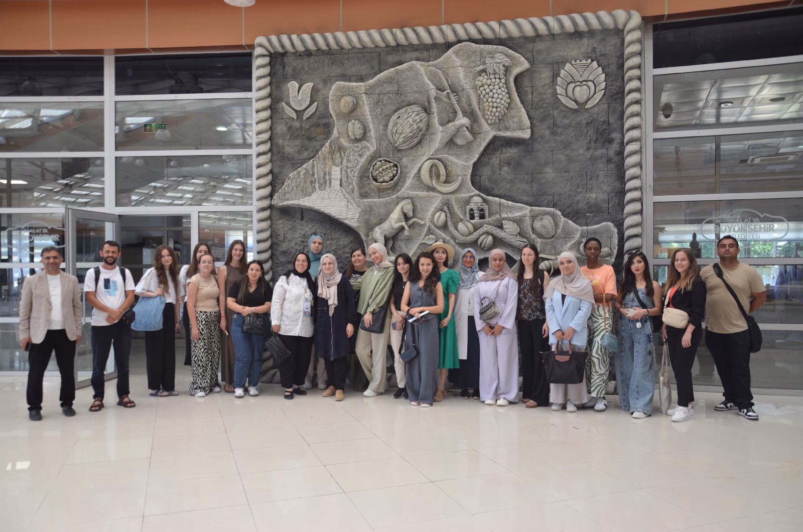 Yunus Emre Enstitüsü ve Malatya Turgut Özal Üniversitesi işbirliğinde düzenlenen