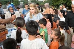 AK Parti Malatya Milletvekili İnanç Siraç Kara Ölmeztoprak, meclisteki yoğun
