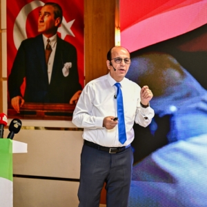 YEŞİLYURT BELEDİYESİ HİZMET DEĞERLENDİRME TOPLANTISI YOĞUN İLGİ GÖRDÜ Yeşilyurt Belediye
