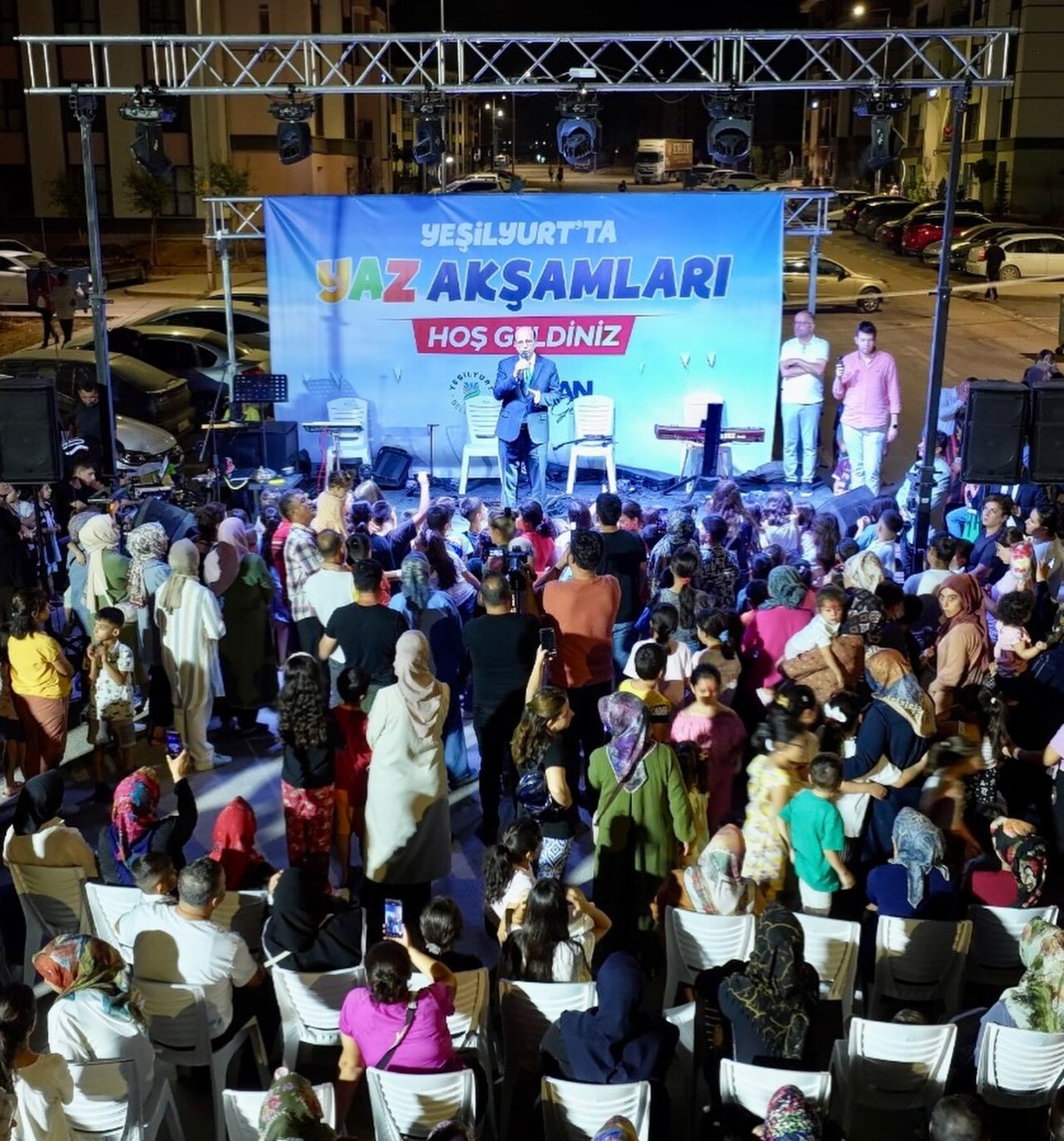 Yeşilyurt Belediyesinin ilçede yaz akşamlarını daha hareketli ve renkli bir