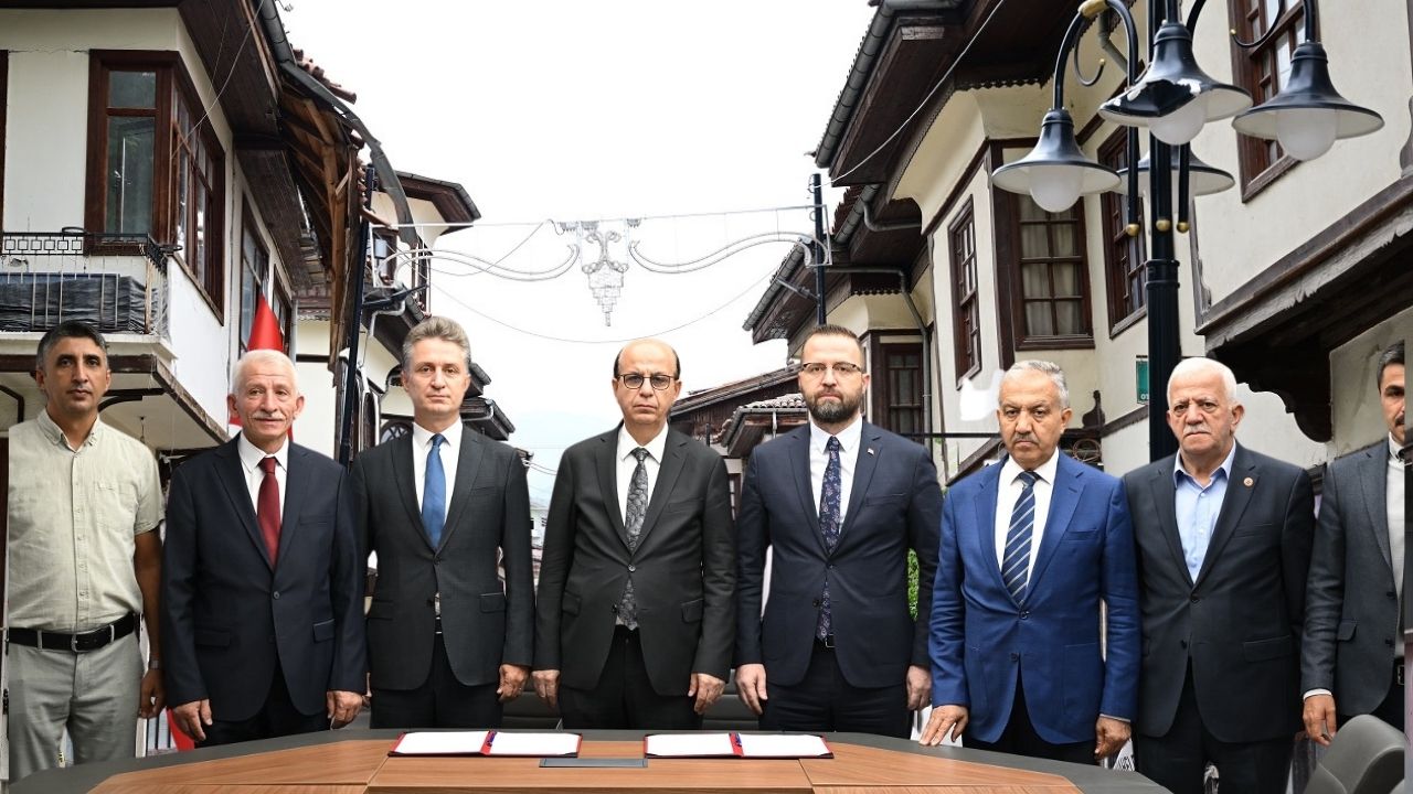 “Yeşilyurt Lezzet Caddesi’ndeki tarihi konaklar, Kültür ve Turizm Bakanlığı ile
