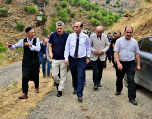Yeşilyurt İlçesinin kırsal mahallelerine yönelik ziyareti kapsamında Porga bölgesindeki mezraları