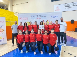Bitlis’te Namağlup ŞampiyonlukAnadolu Yıldızlar Ligi (ANALİG) Kadın Voleybol Yarı Final
